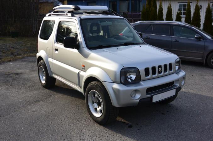 Suzuki Jimny essence