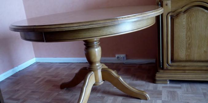 TABLE SALLE à MANGER + 4 chaises