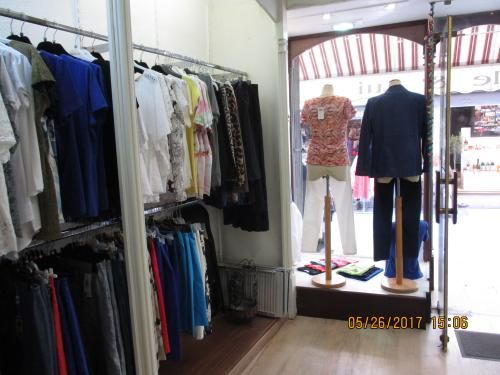 Urgent à saisir sur Arles, Local commercial 