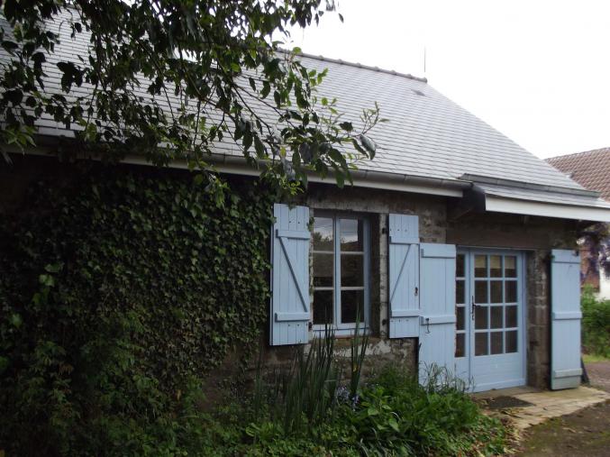 Vds ensemble immobilier de deux maisons sur un terrain de 1700 m2