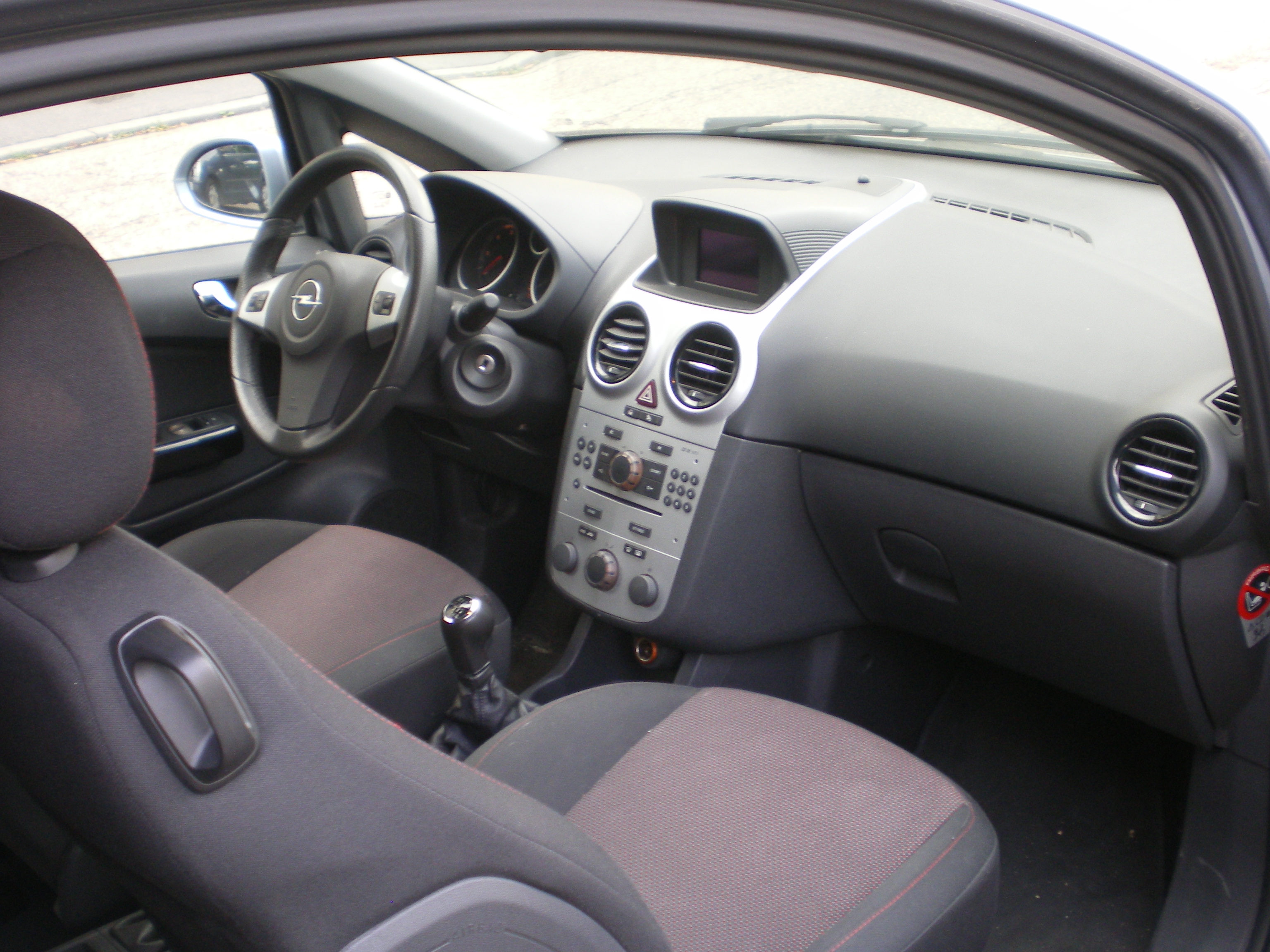 Opel Corsa 1l3 cdti sport (garantie 3 mois)