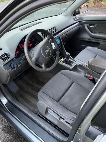 Audi A4 (B6 8E) 1.9 TDI (115 CH)