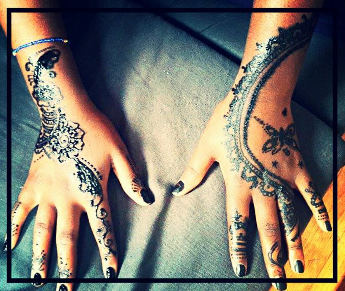 Tatouages au henné