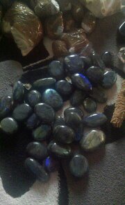 Lot des pierres labradorite