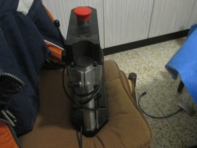 Mini perceuse a collonne neuve