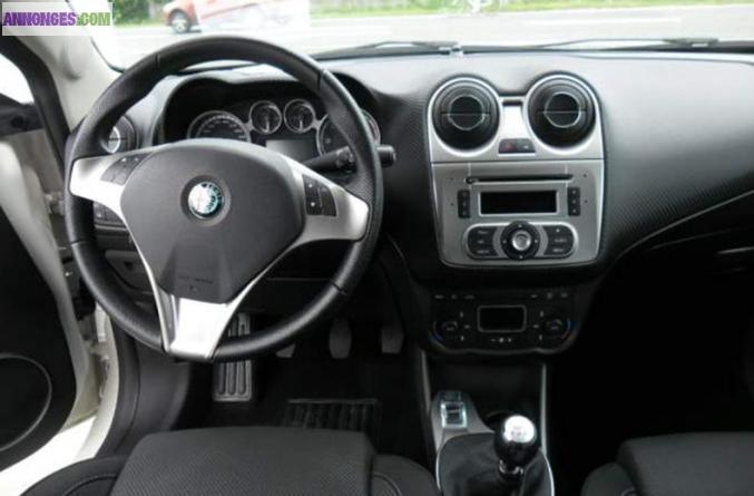 Vends Alfa Romeo Mito 1.3 JTDm 95 Latina Start and Stop pour cause de 2ème enfant