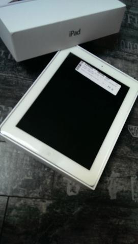 Vends Ipad Retina 16go Wifi 3G Blanc