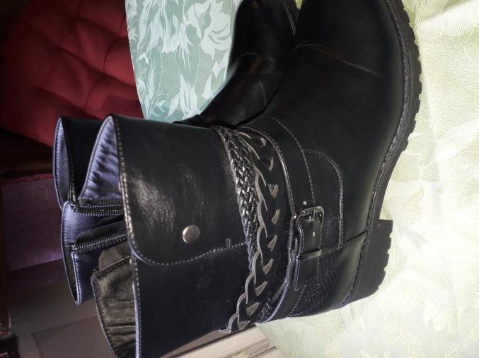 Bottines noir neuves 