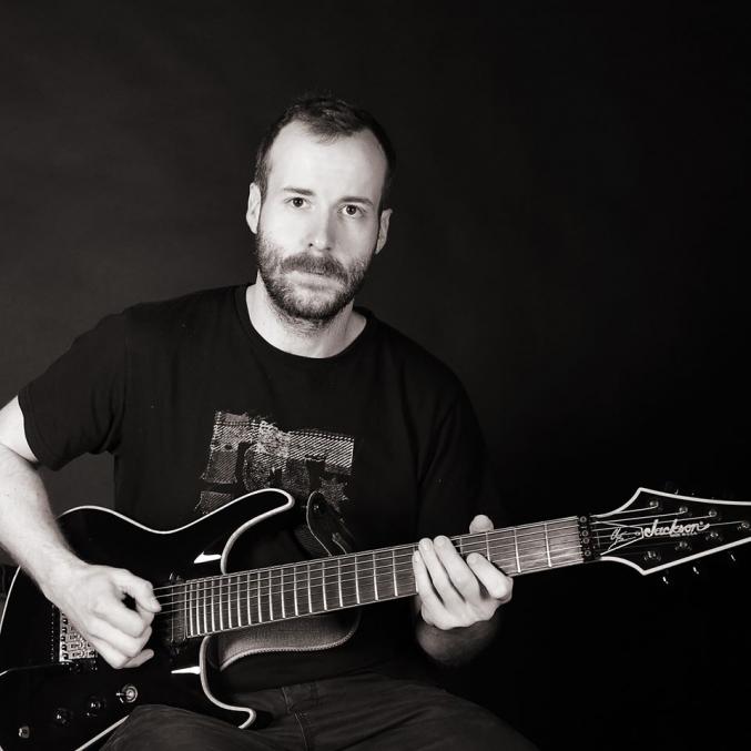 COURS DE GUITARE/BASSE A DOMICILE NANCY ET ENVIRONS