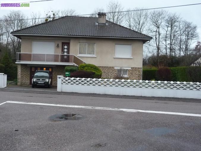 Maison sur 12 ares de terrain