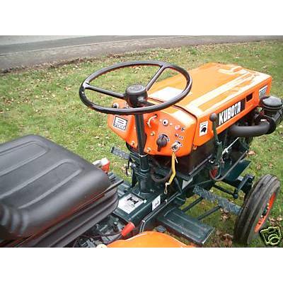 TRACTEUR KUBOTA 645 CM3 (14cv) - 2 rm 3 CYL ETAT EXCELLENT