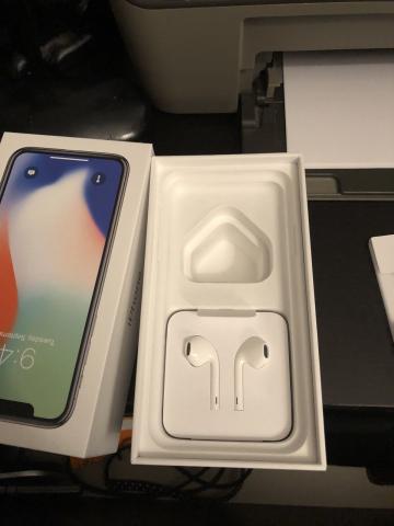Apple iPhone X - 64G0 - Argent