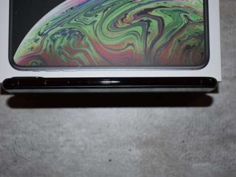 Apple iPhone XS Max 256 Go gris sidéral