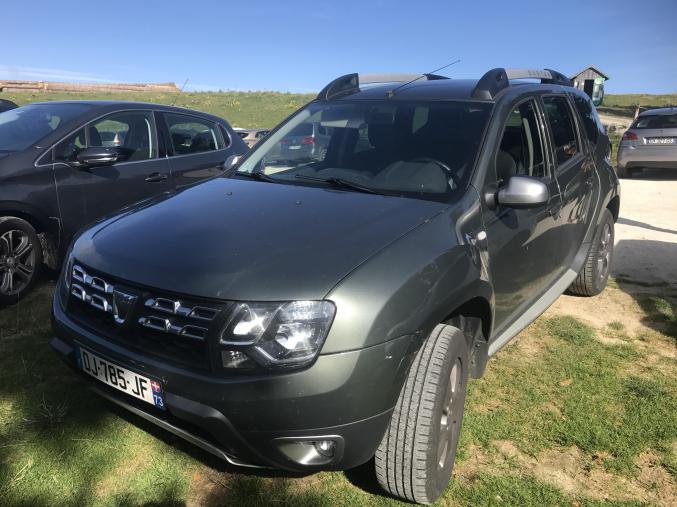 DUSTER 4 X 4PRESTIGE TOUTES OPTIONS