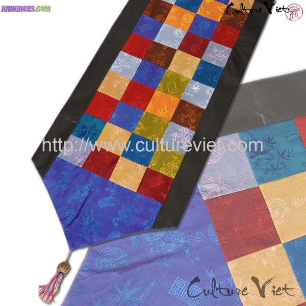 Chemin de table asiatique en soie du Vietnam