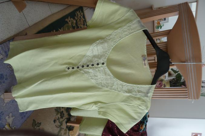 Vetements chaussures