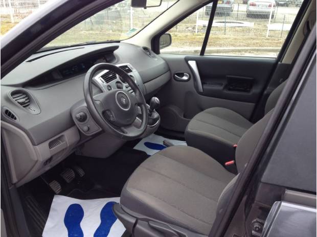 Renault Scenic dCi105