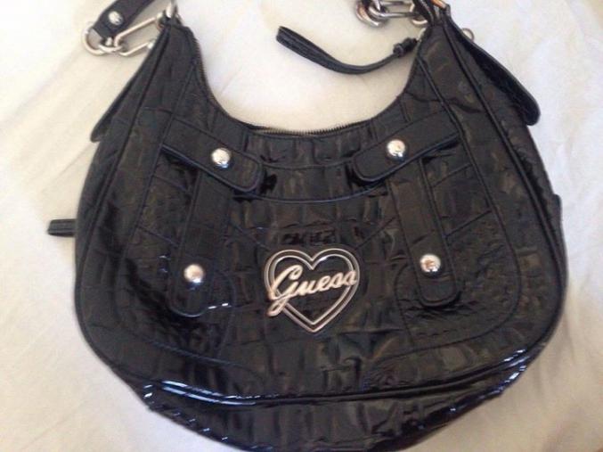 SACS A MAIN  GUESS ET ELITES 