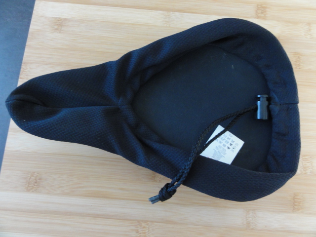 Sur-selle NEUVE  Gel TEC, accesoires