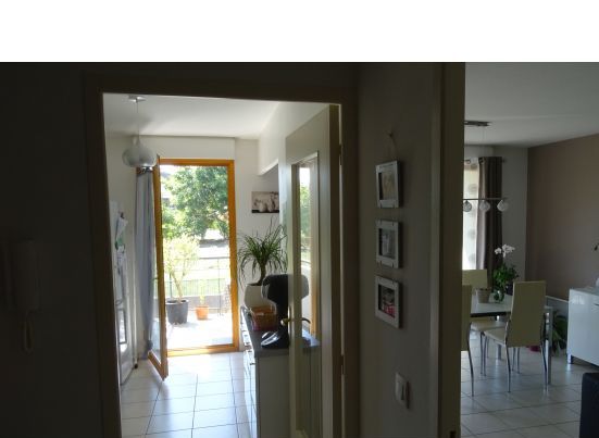 A louer appartement T2 avec terrasse - Montferrat