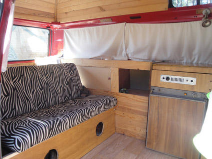 TRANSPORTER VOLKSWAGEN DE 1982