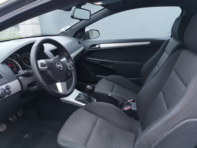 Astra gtc 1.9 cdti 120ch