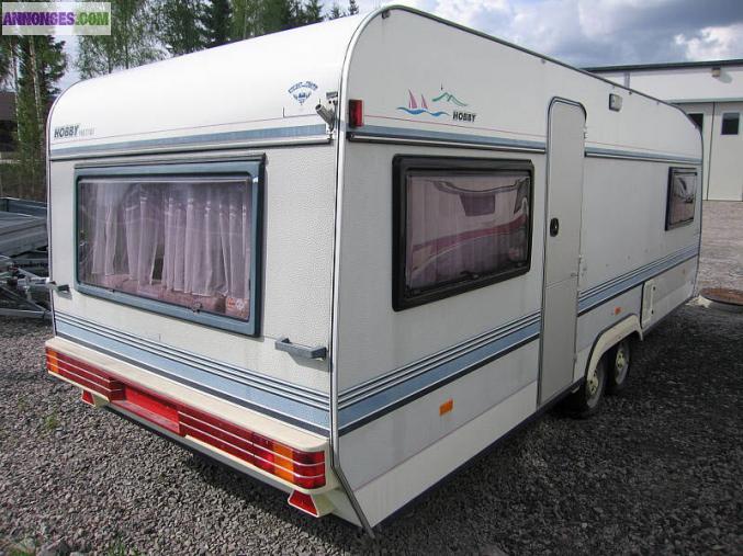 Donne caravane hobby 600 