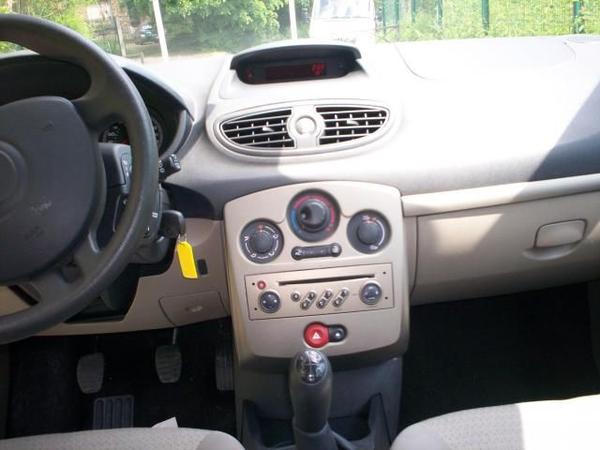 Renault clio 2 107000 km 1l5 dci