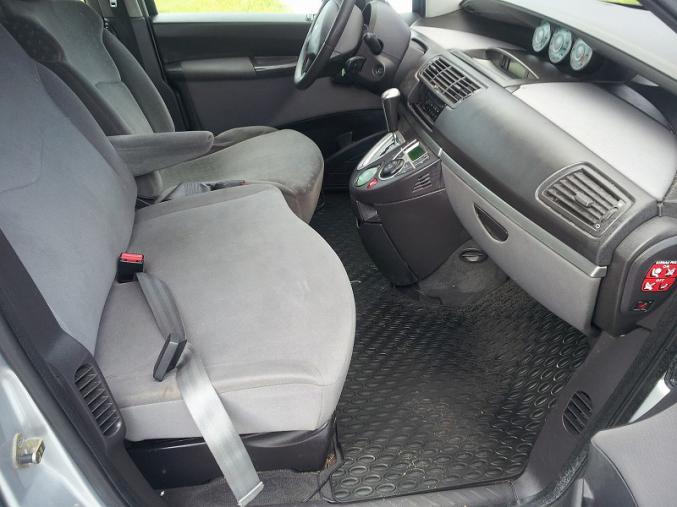 Peugeot 807 lav KM 2004,