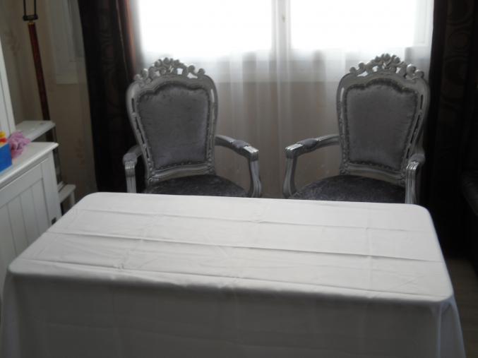 Fauteuil pour Henné.