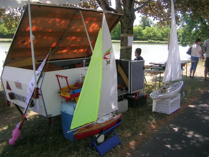 Demonstration de modele reduit bateau (voile et electrique )n