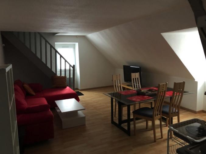 T2 DUPLEX idéalement situé centre ville 01200 Bellegarde