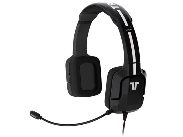 Ps3 + 2 manette + 7 jeux + tritton kunai