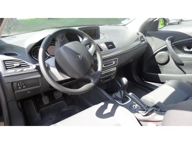 Renault Megane iii (2) coupe 1.5 dci