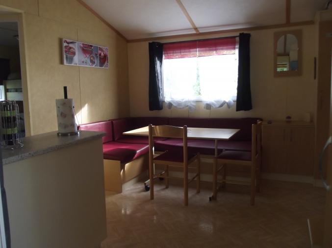 Mobil home au bord du lac