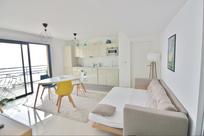 BEAUSOLEIL T3 VUE MER 8 MI PIED MONACO GARAGE