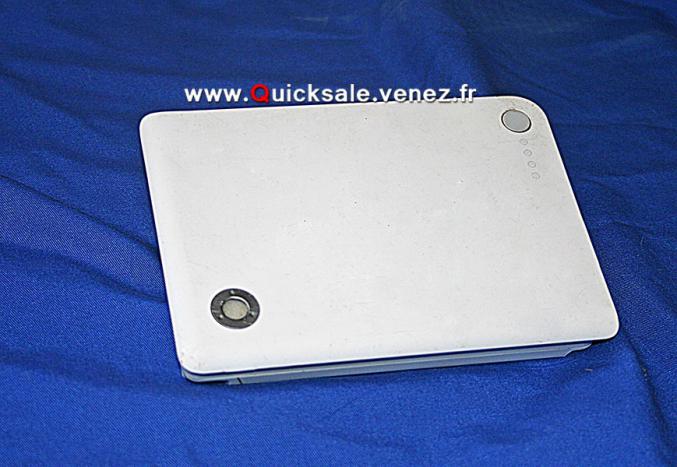 Une batterie (Apple A1062) Bon état pour Apple iBook G3 / G4 14"- 4400mAh.