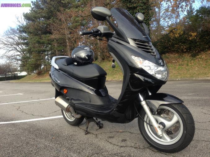 Scooter Elystar Peugeot