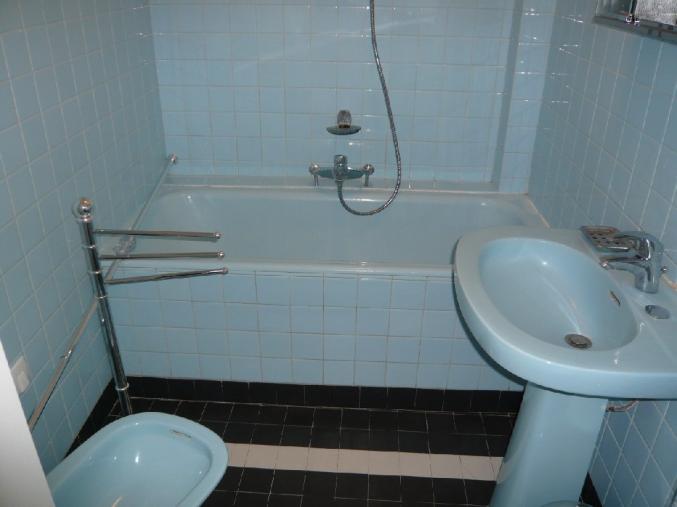 Appartement 3 pièces F3  65m2 à Courbevoie 