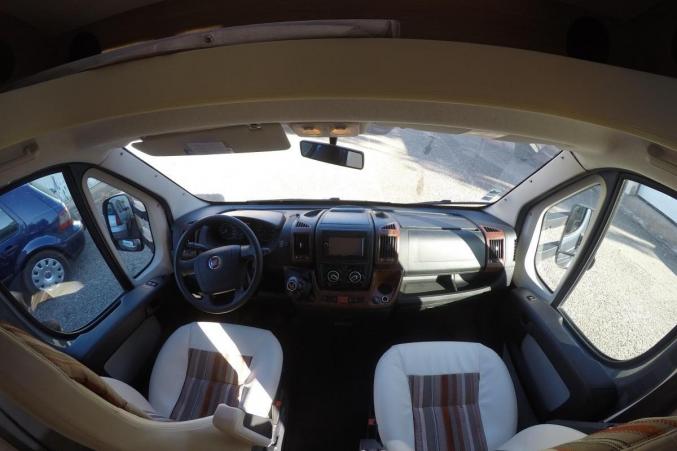 Camping car BURSTNER ixeo time it734