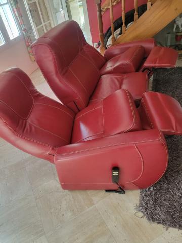 Canapé Home cinéma cuir rouge et fauteuil assorti