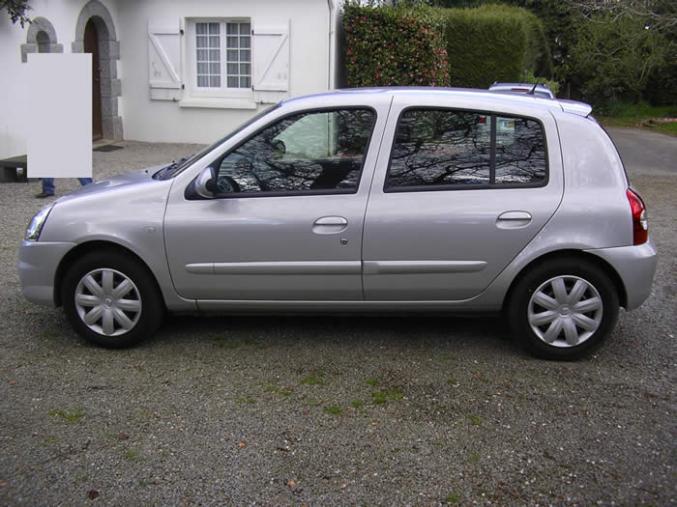 RENAULT CLIO 1.5L DCI