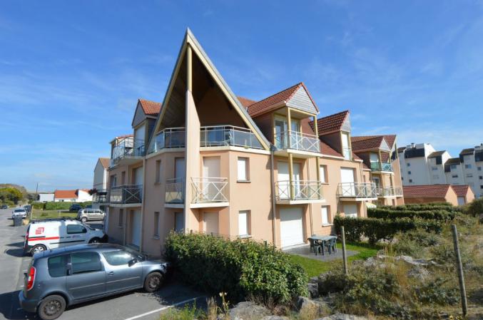 T3 ACCES DIRECT A LA PLAGE STE CECILE