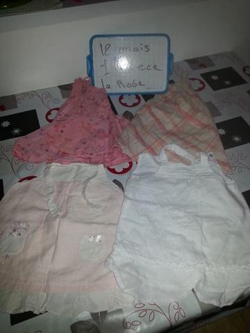 Vêtements fille de 1 mois a 12 mois en