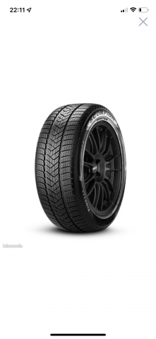 2 pneu neuf PIRELLI 255/40R21