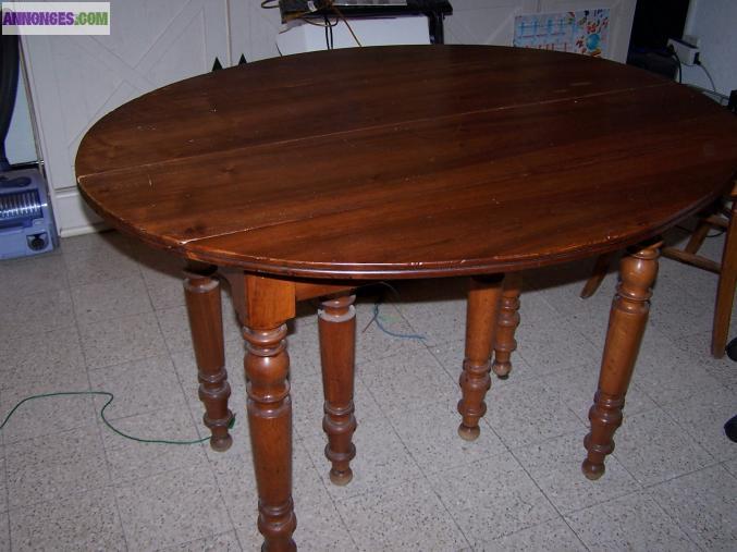Table noyer