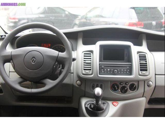 Renault Trafic passenger executive dci 115 euro5