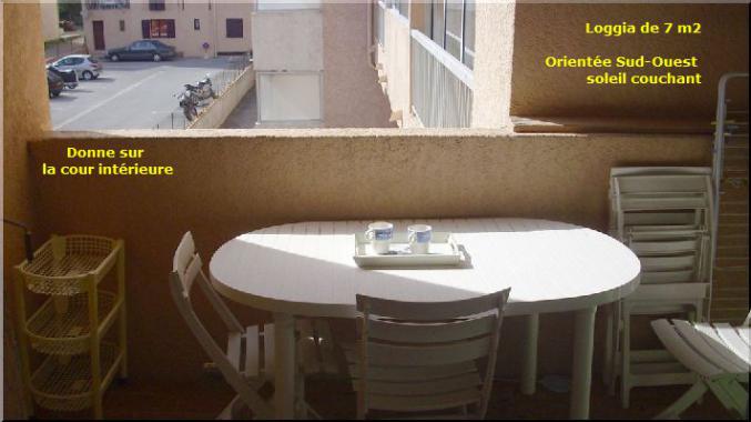 T2 35m2 5pers 300m bord mer Parking Saint Aygulf 83370 VAR