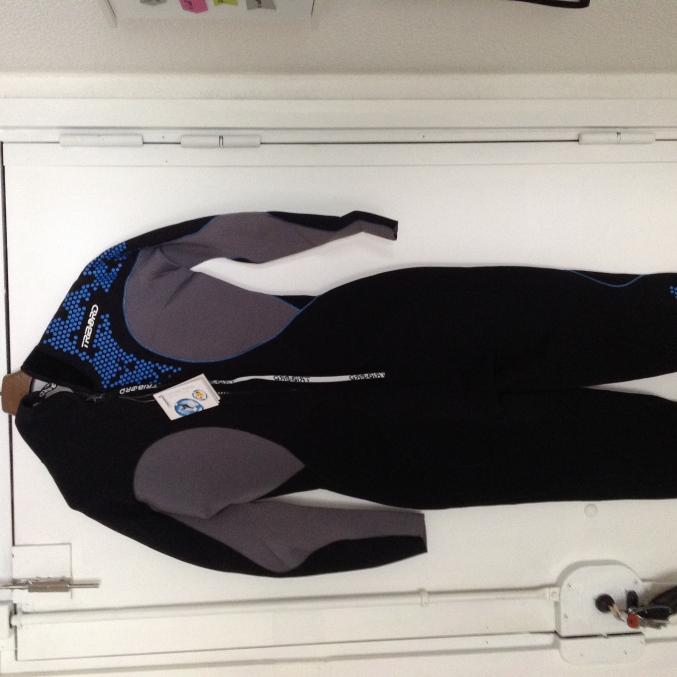 Combinaison de plongée