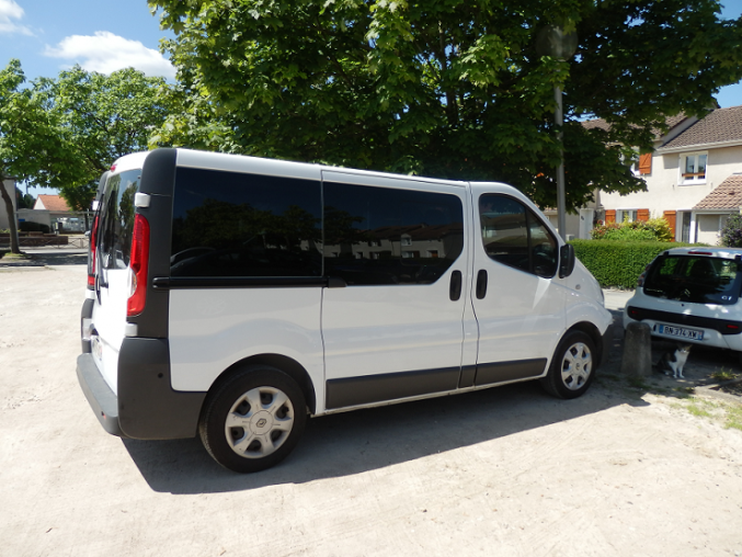 RENAULT TRAFIC 